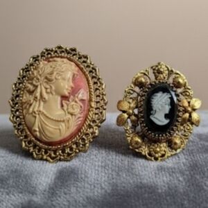 Vintage 1970s Cameo Gold Plated Brooches